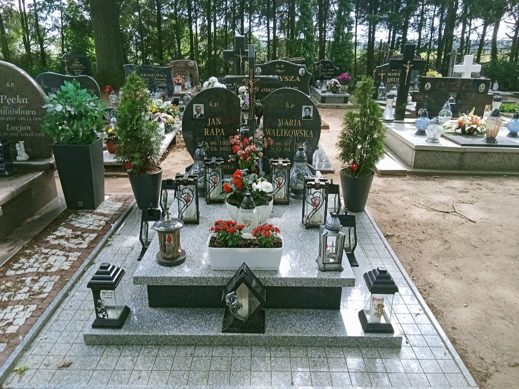 Grób Maria Walikowska