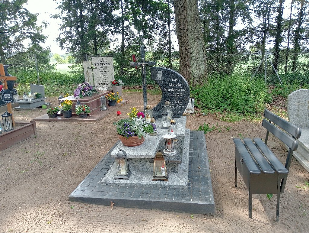 Grób Edward Staśkiewicz