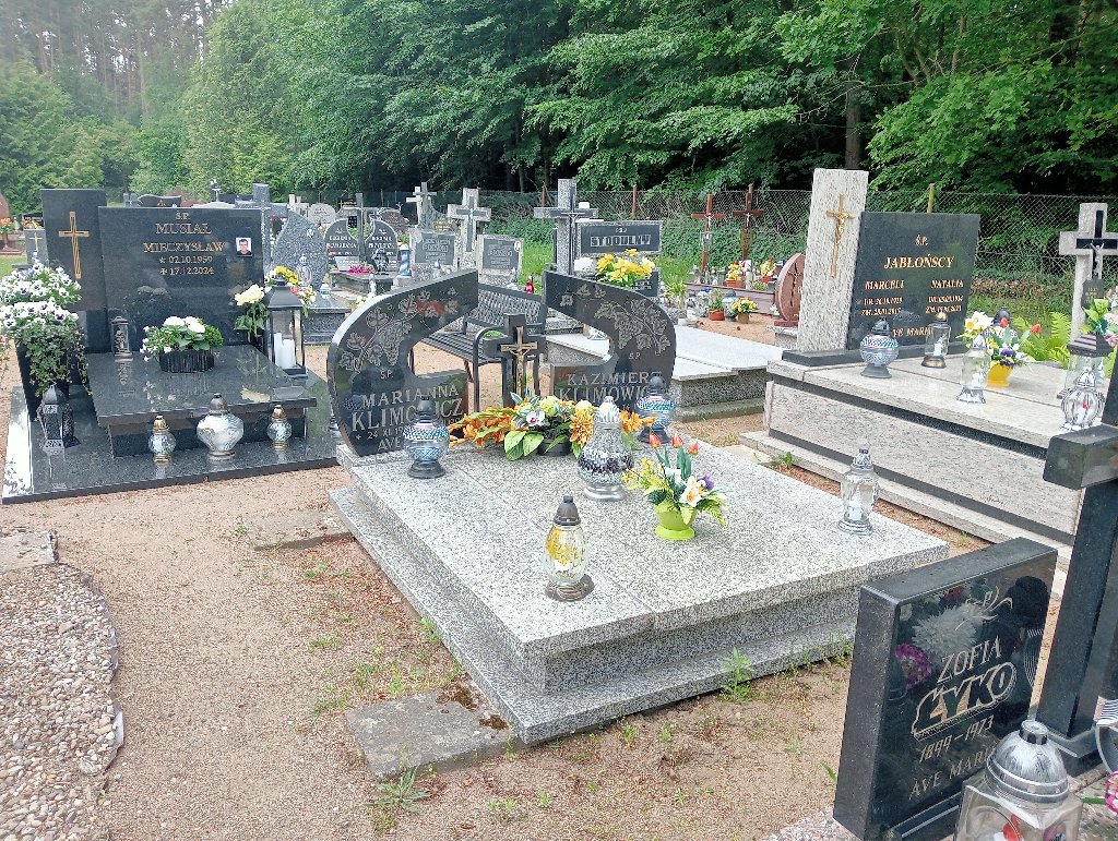 Grób Marianna Klimowicz